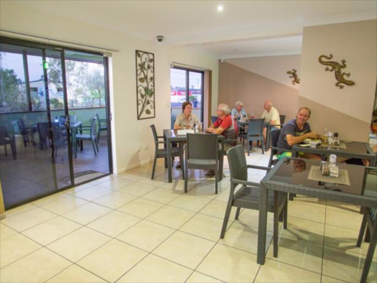 Spinifex Motel