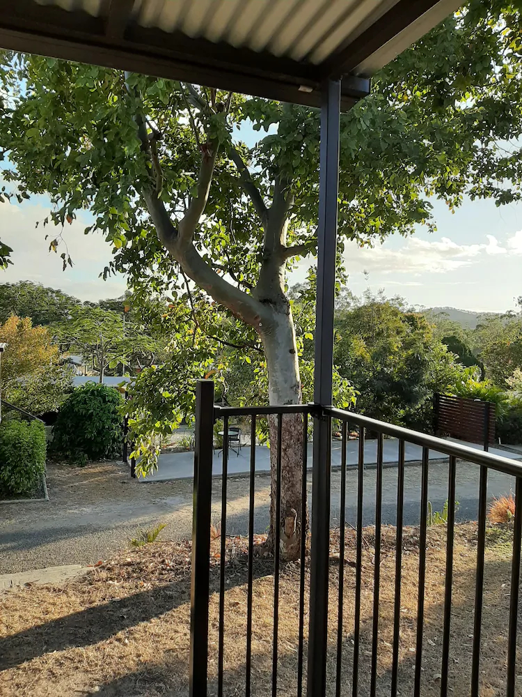 Mount Larcom Tourist Park