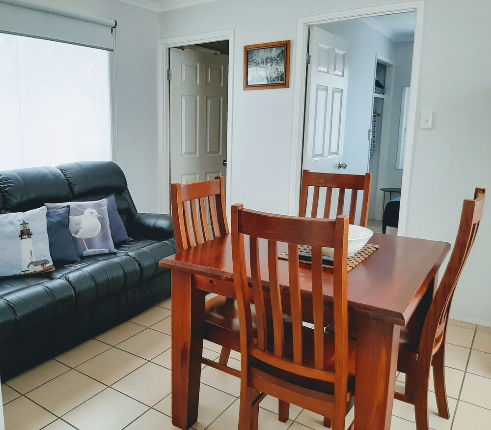 Mount Larcom Tourist Park