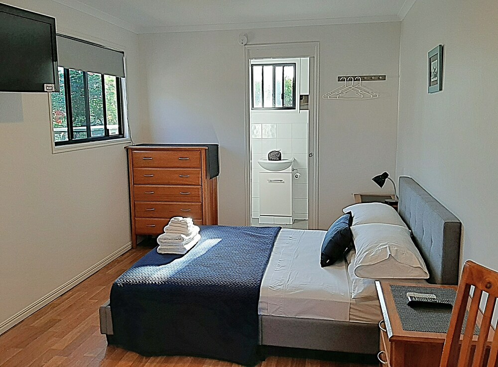 Mount Larcom Tourist Park