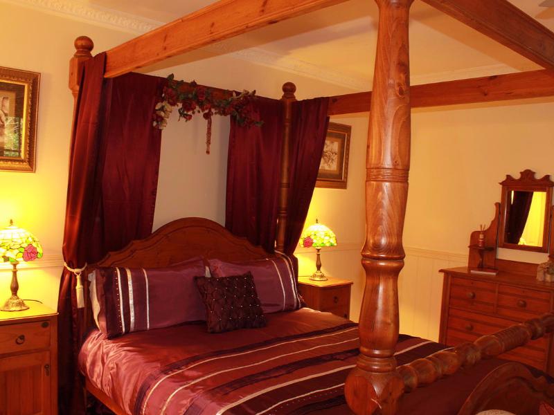 Maz's on the Mountain