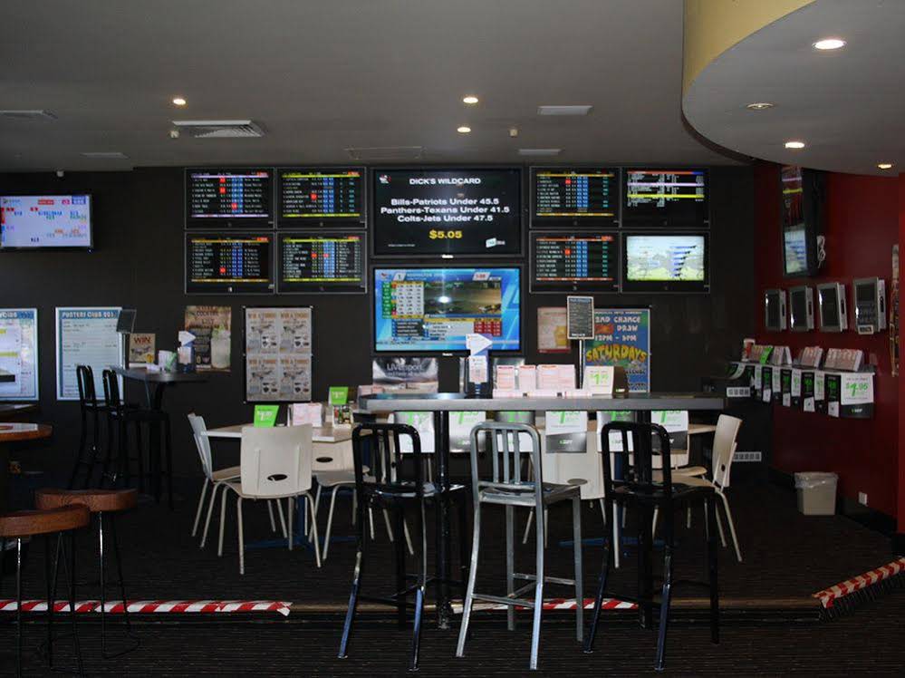 Hotel Beach House Nambour