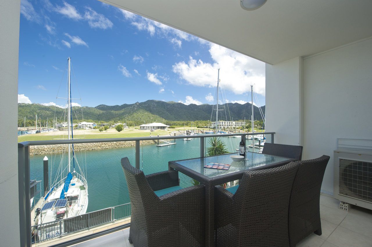 Blue On Blue Superior Studio Room