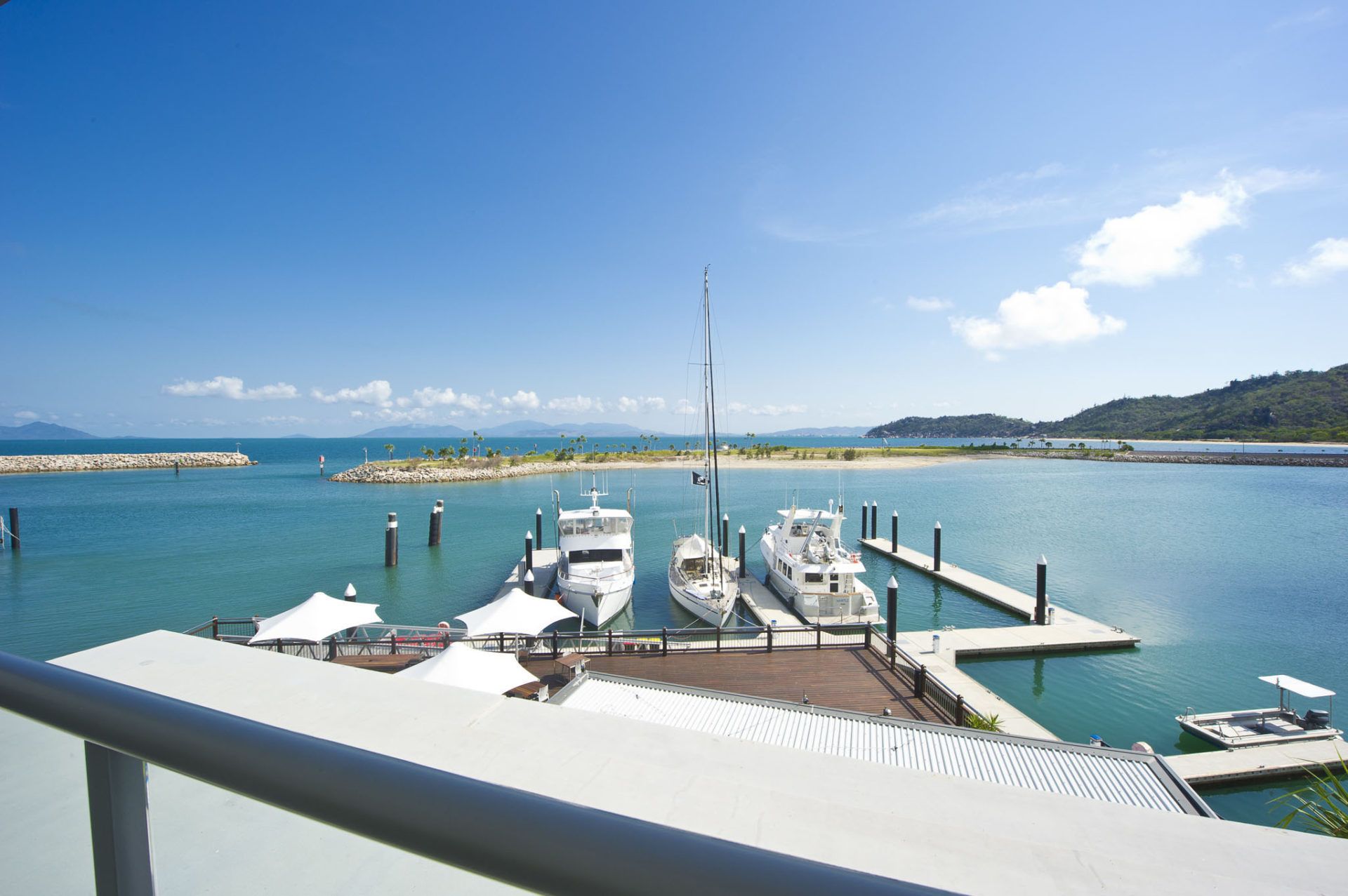 Blue On Blue Superior Studio Room