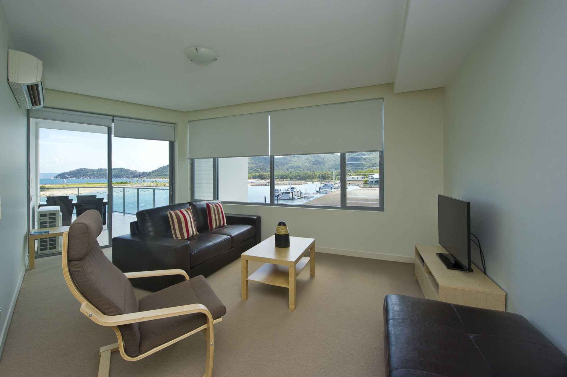 Blue On Blue Superior Studio Room