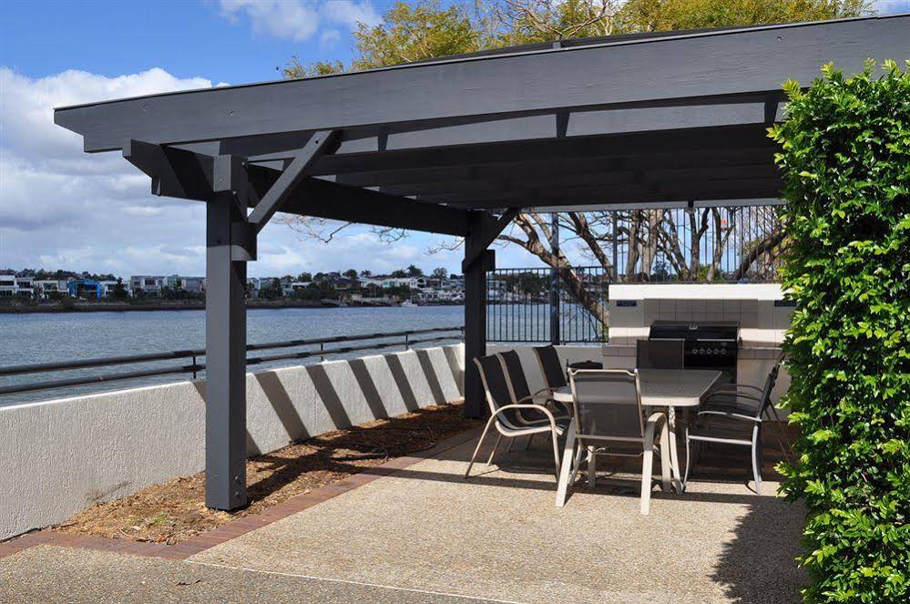 Goldsborough Place Apartments