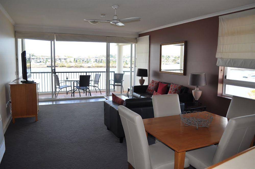 Goldsborough Place Apartments