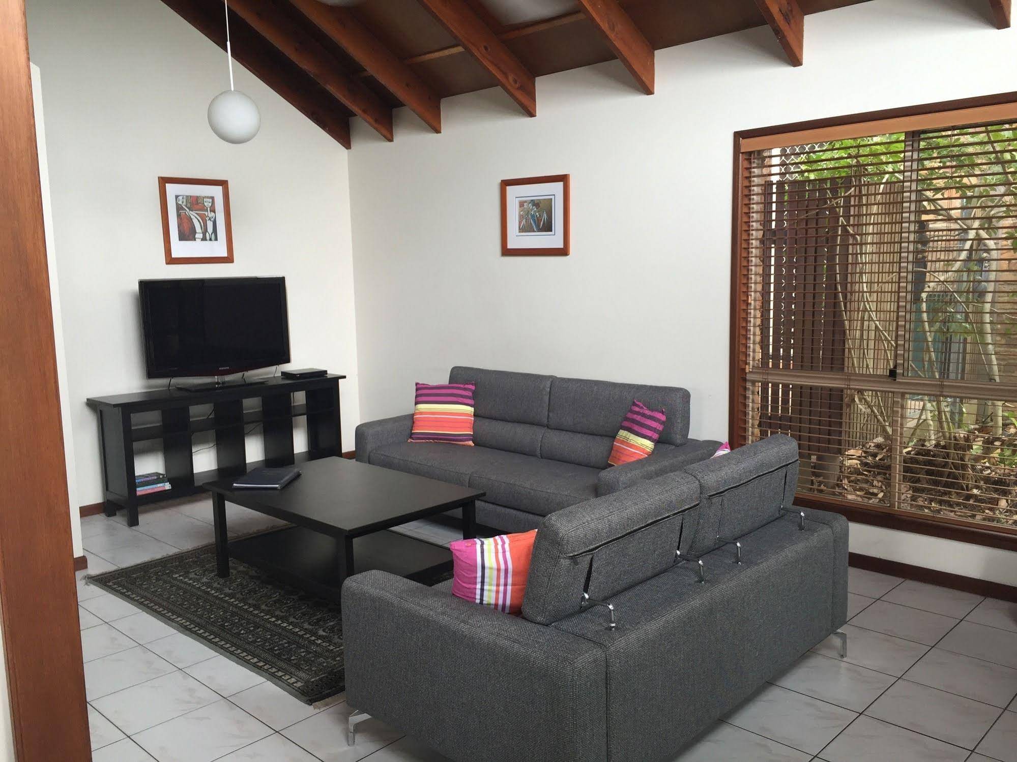 Noosa Cocos