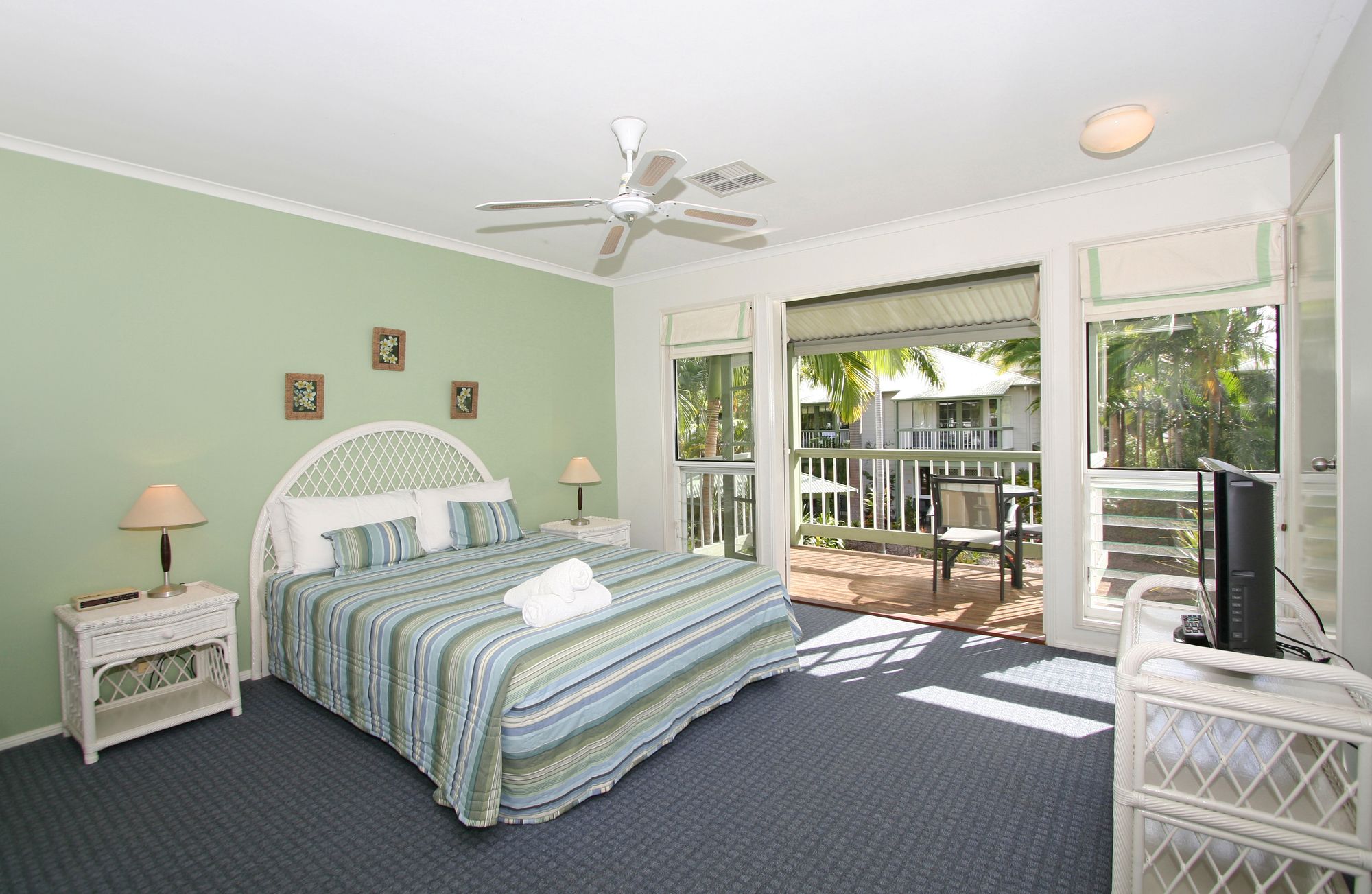 Coral Beach Noosa Resort