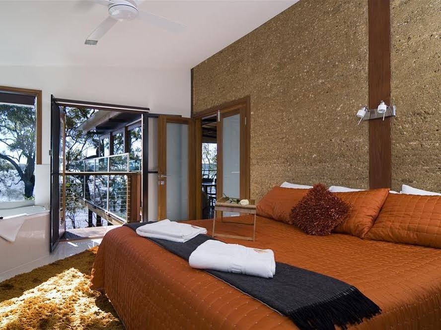 Eumarella Shores Noosa Lake Retreat