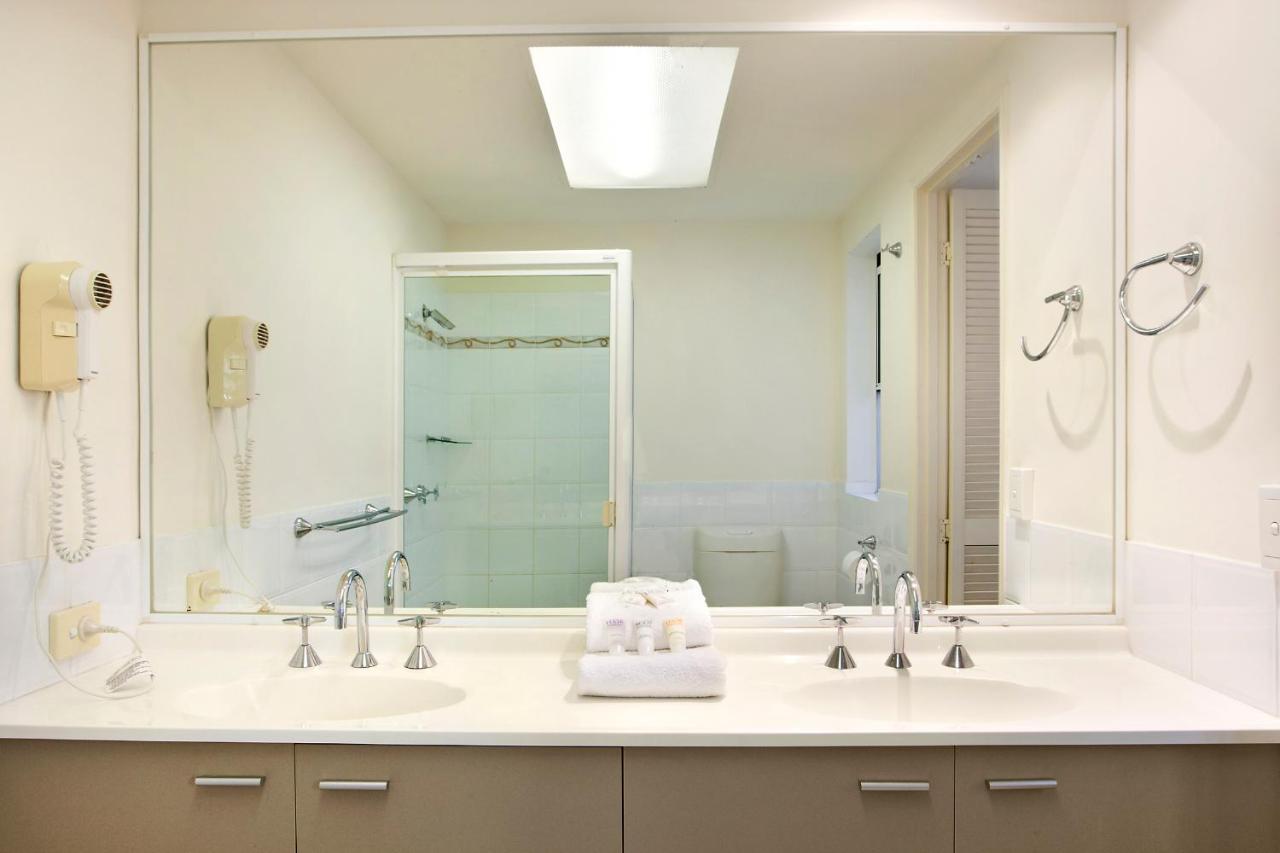 Noosa Outrigger Beach Resort