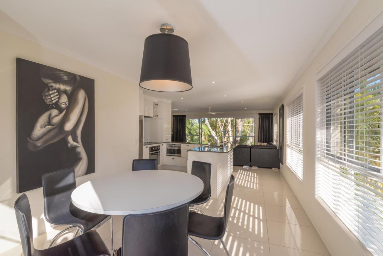 Noosa Outrigger Beach Resort