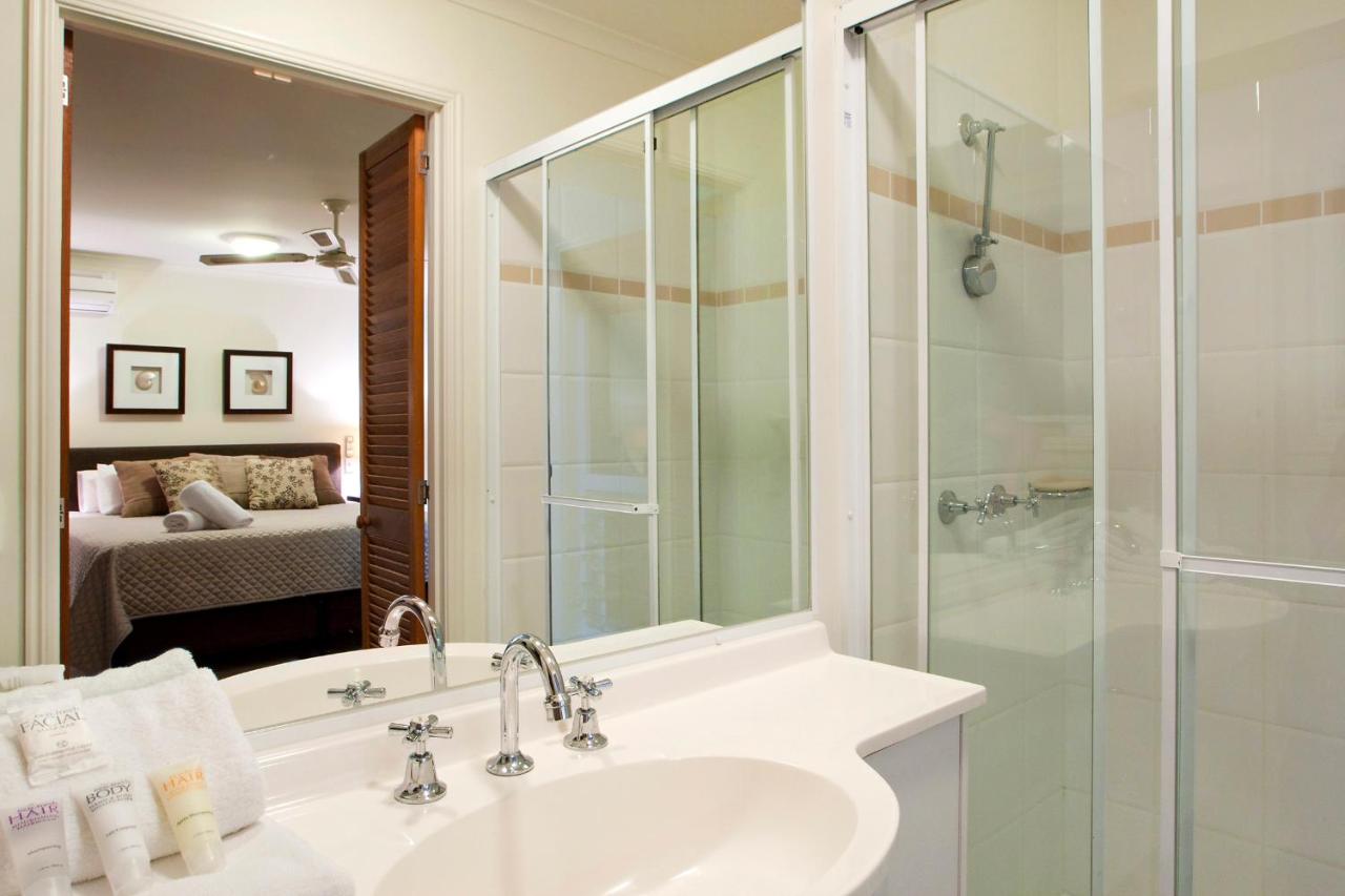 Noosa Outrigger Beach Resort