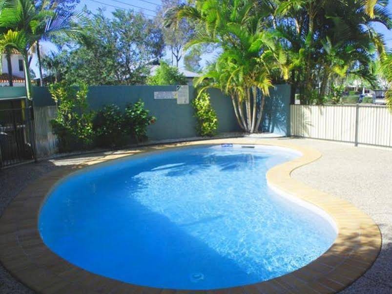 Noosa River Sandy Shores