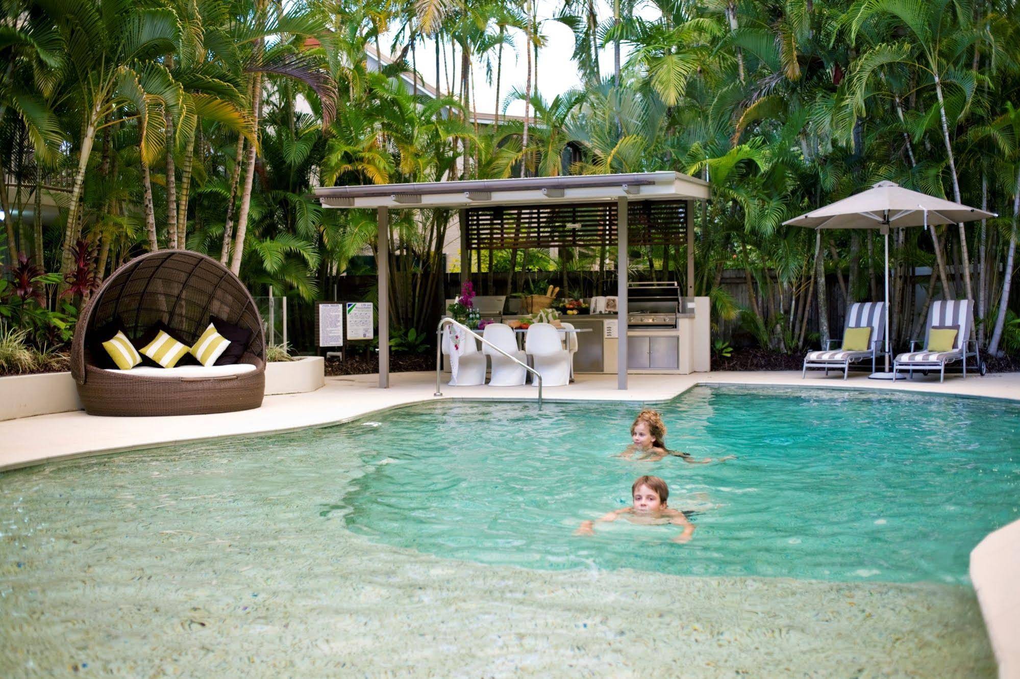 Noosa Tropicana