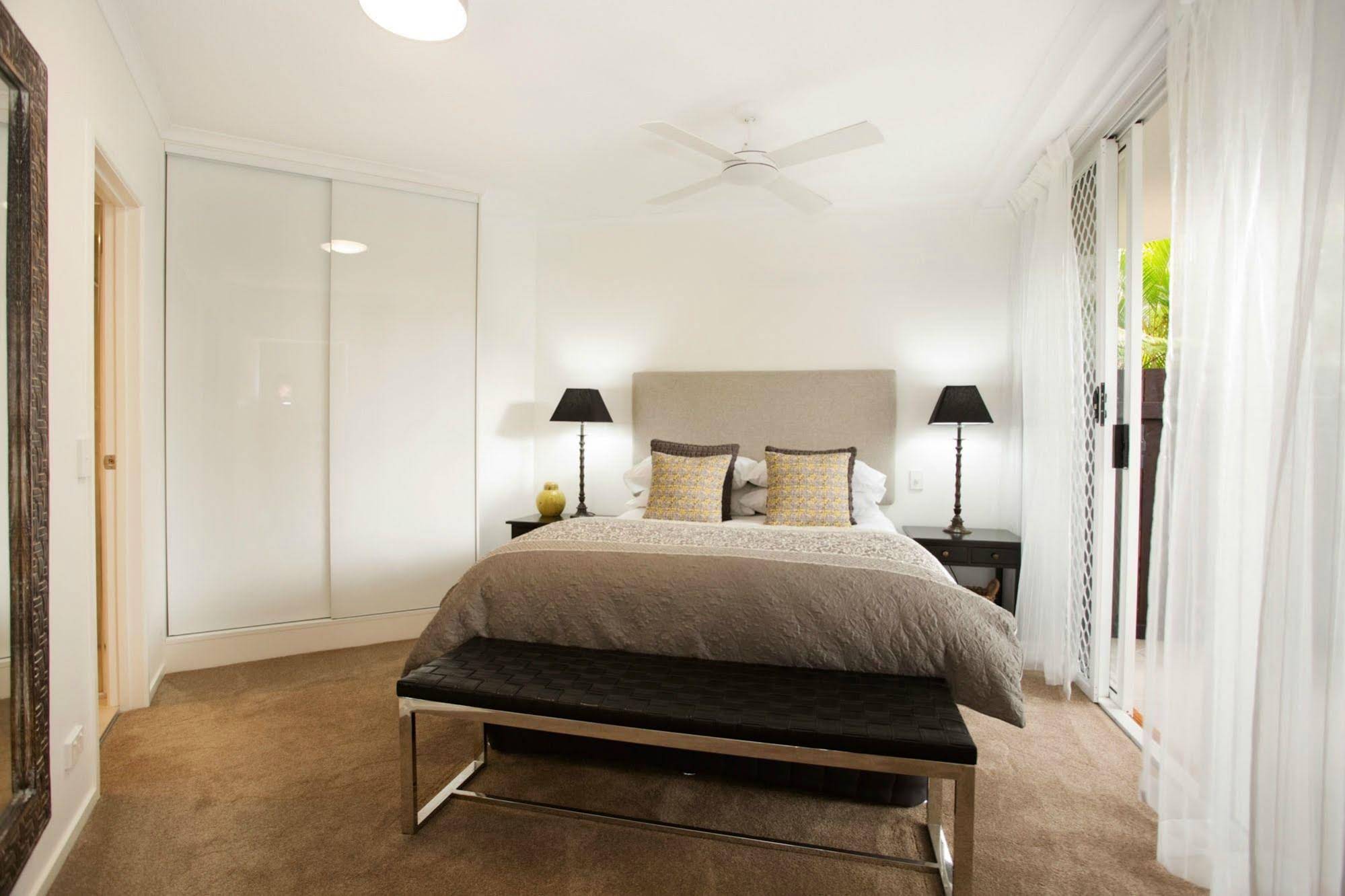 Noosa Tropicana