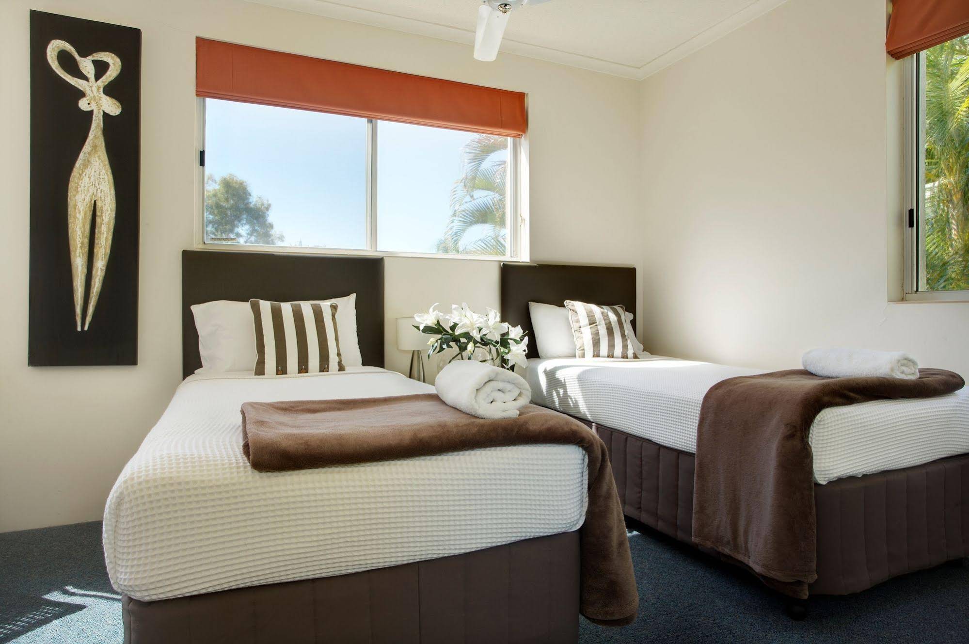 Noosa Tropicana
