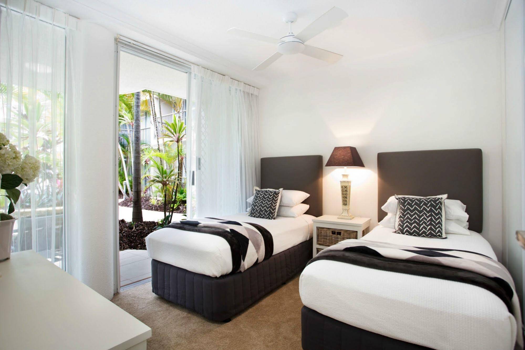 Noosa Tropicana