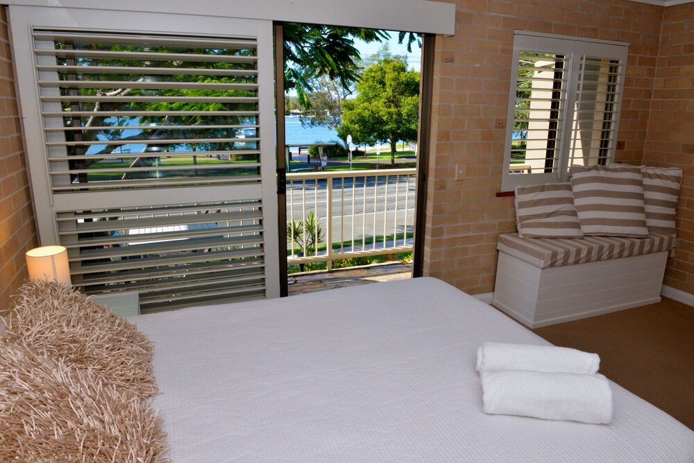 Noosavillage River Resort