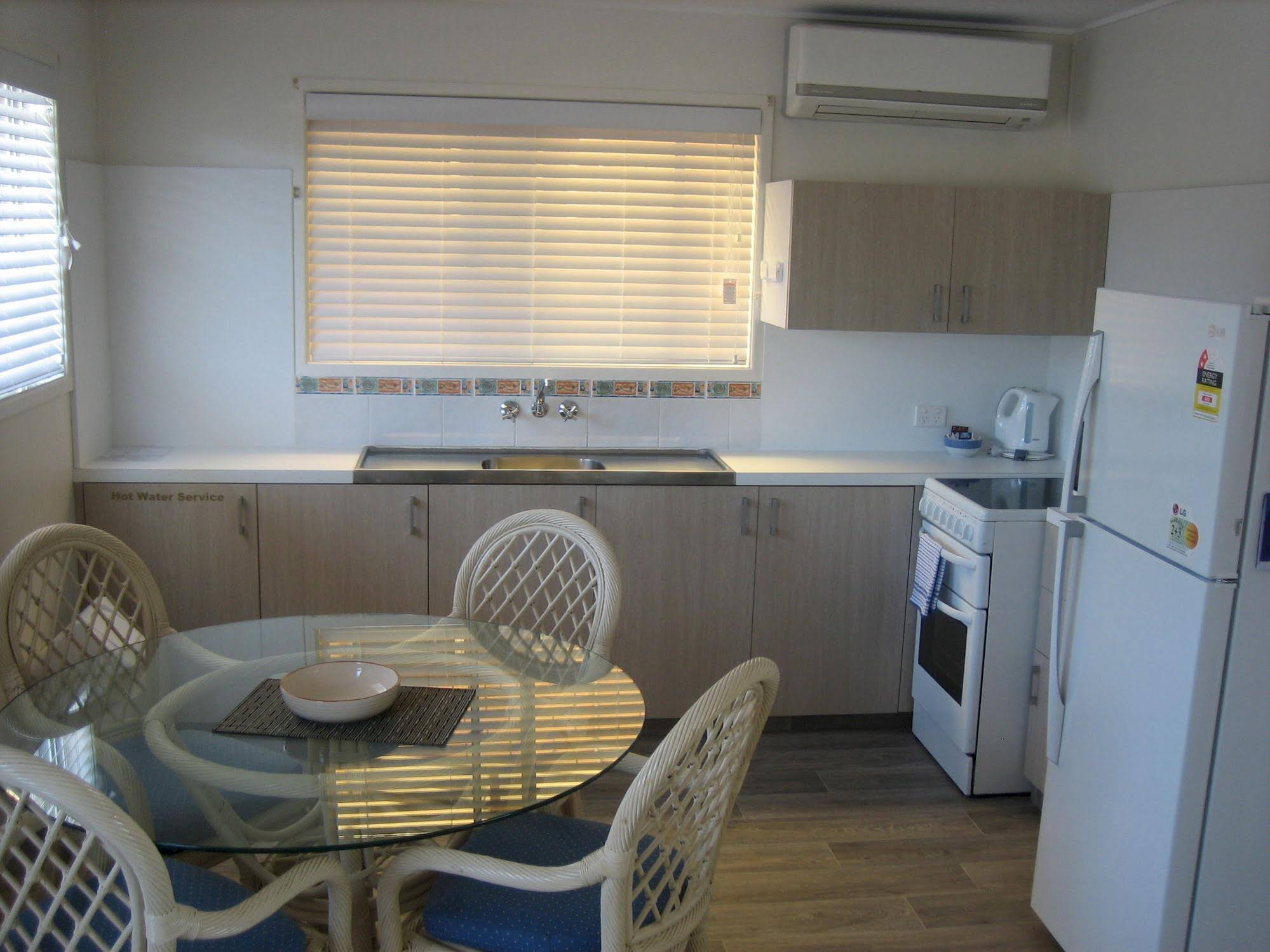 Regency Waterfront Motel