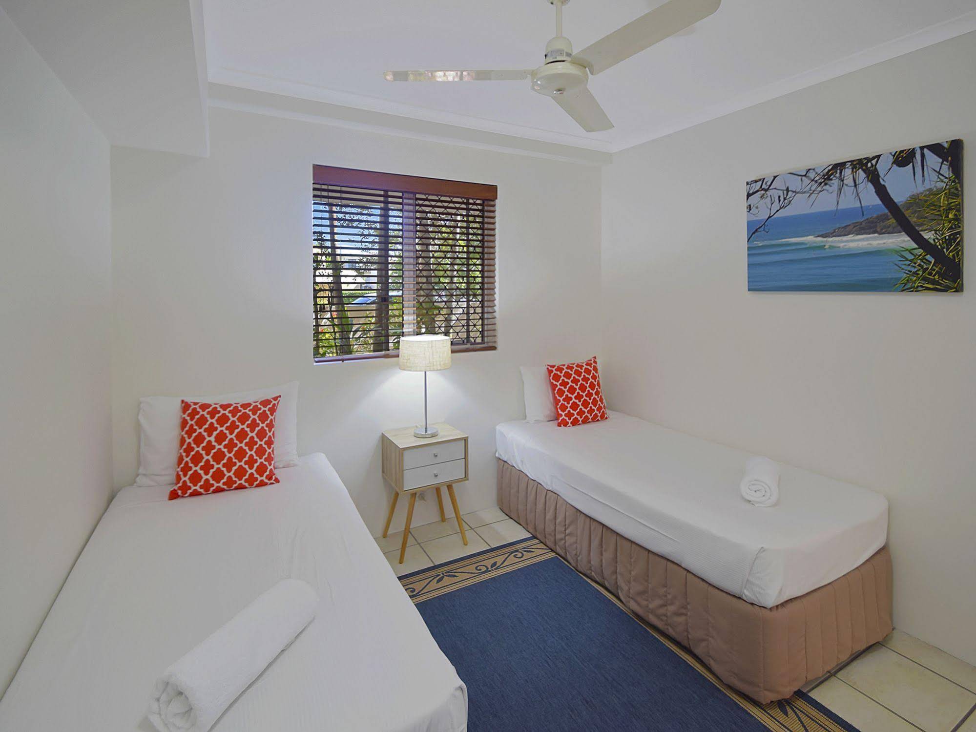 Sunset Cove Resort