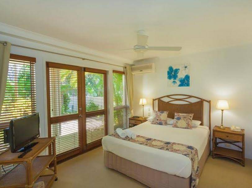 Sunset Cove Resort