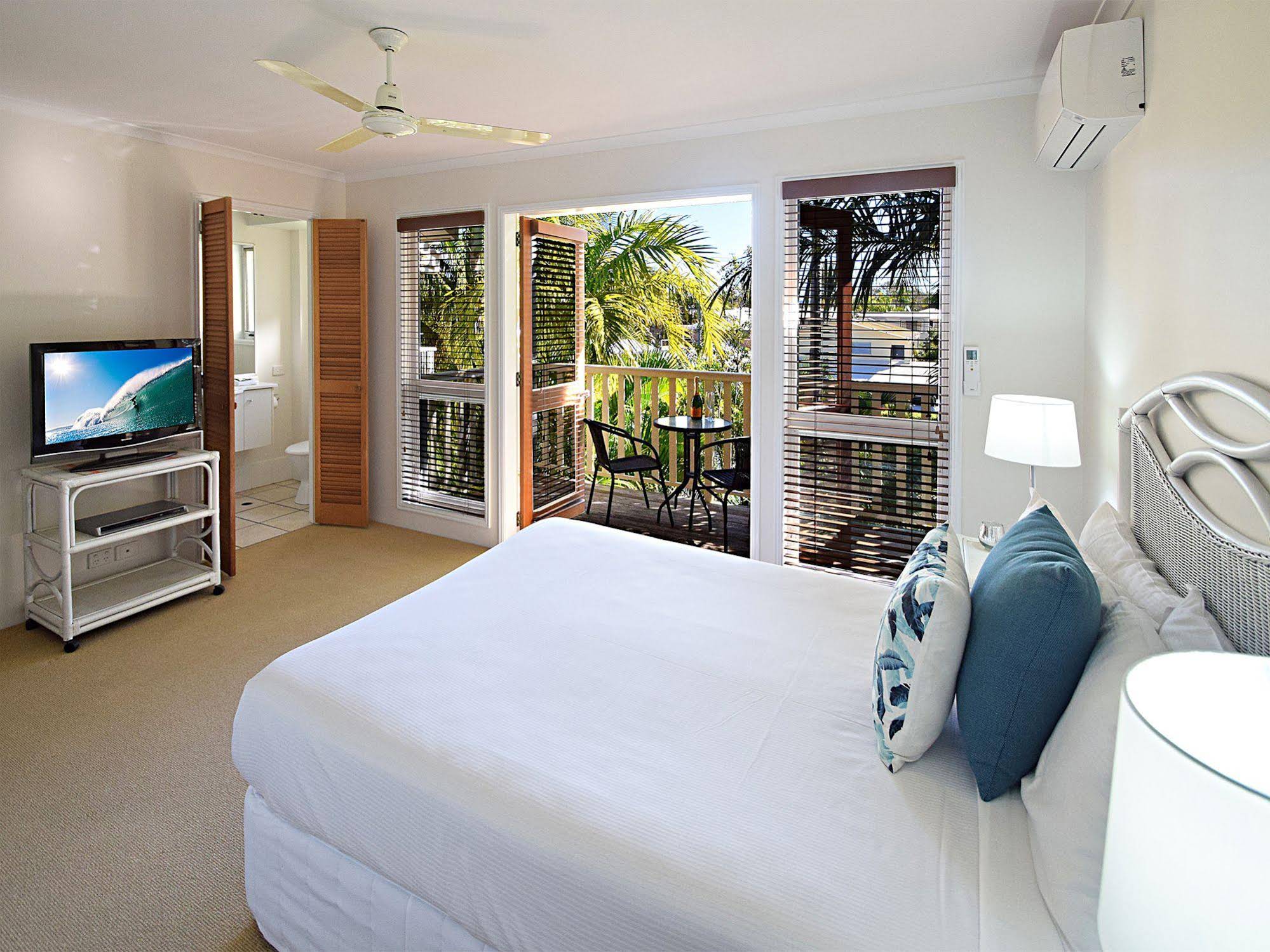 Sunset Cove Resort