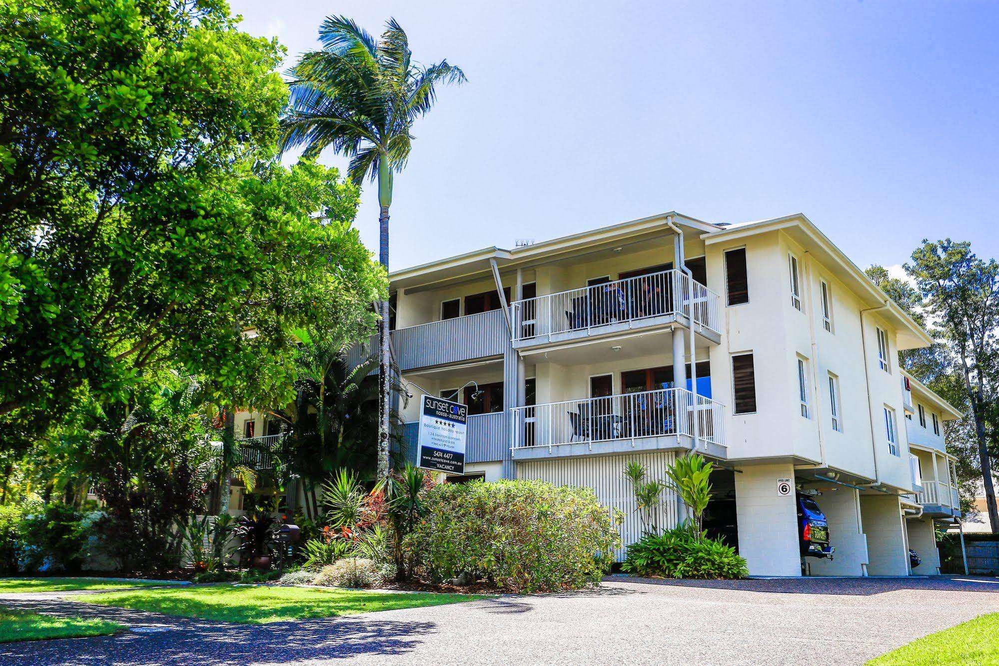 Sunset Cove Resort