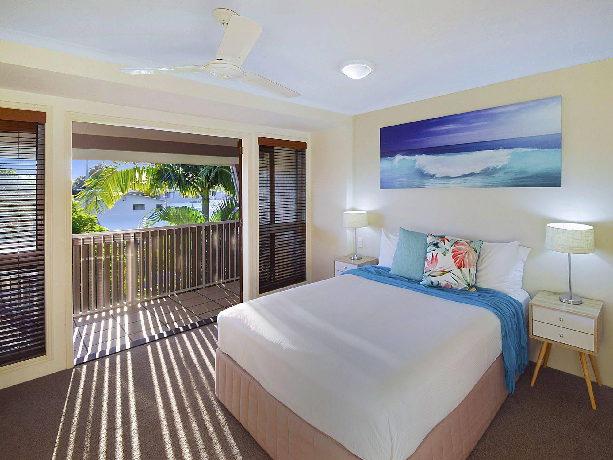 Sunset Cove Resort