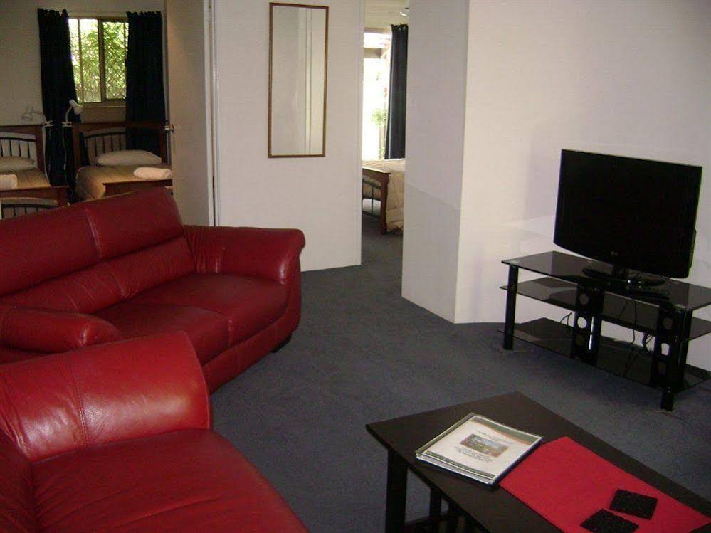 Weyba Gardens Resort