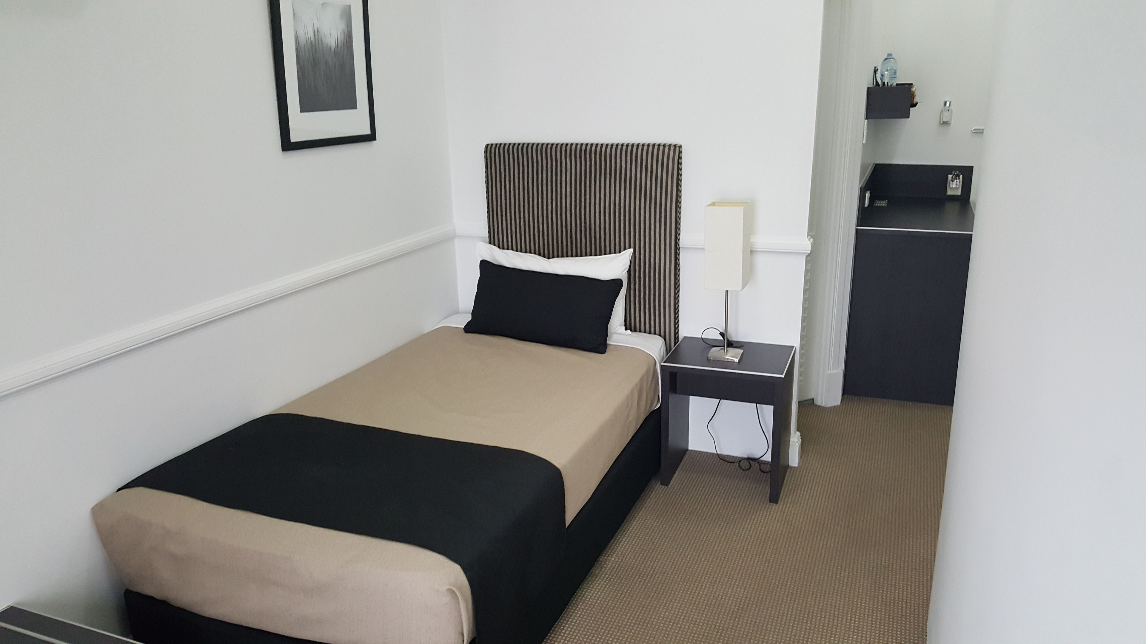 Comfort Inn & Suites Northgate Airport