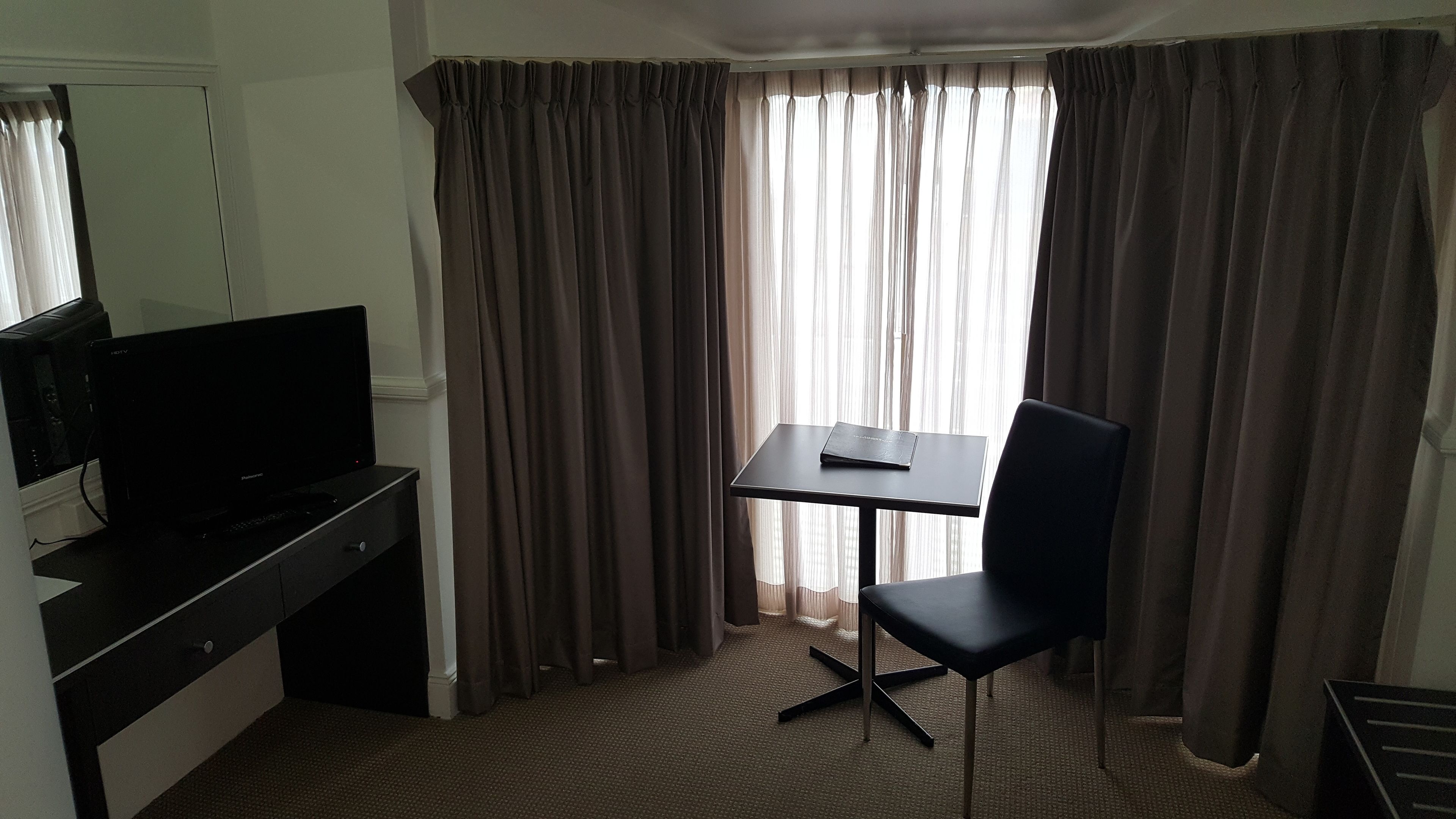 Comfort Inn & Suites Northgate Airport