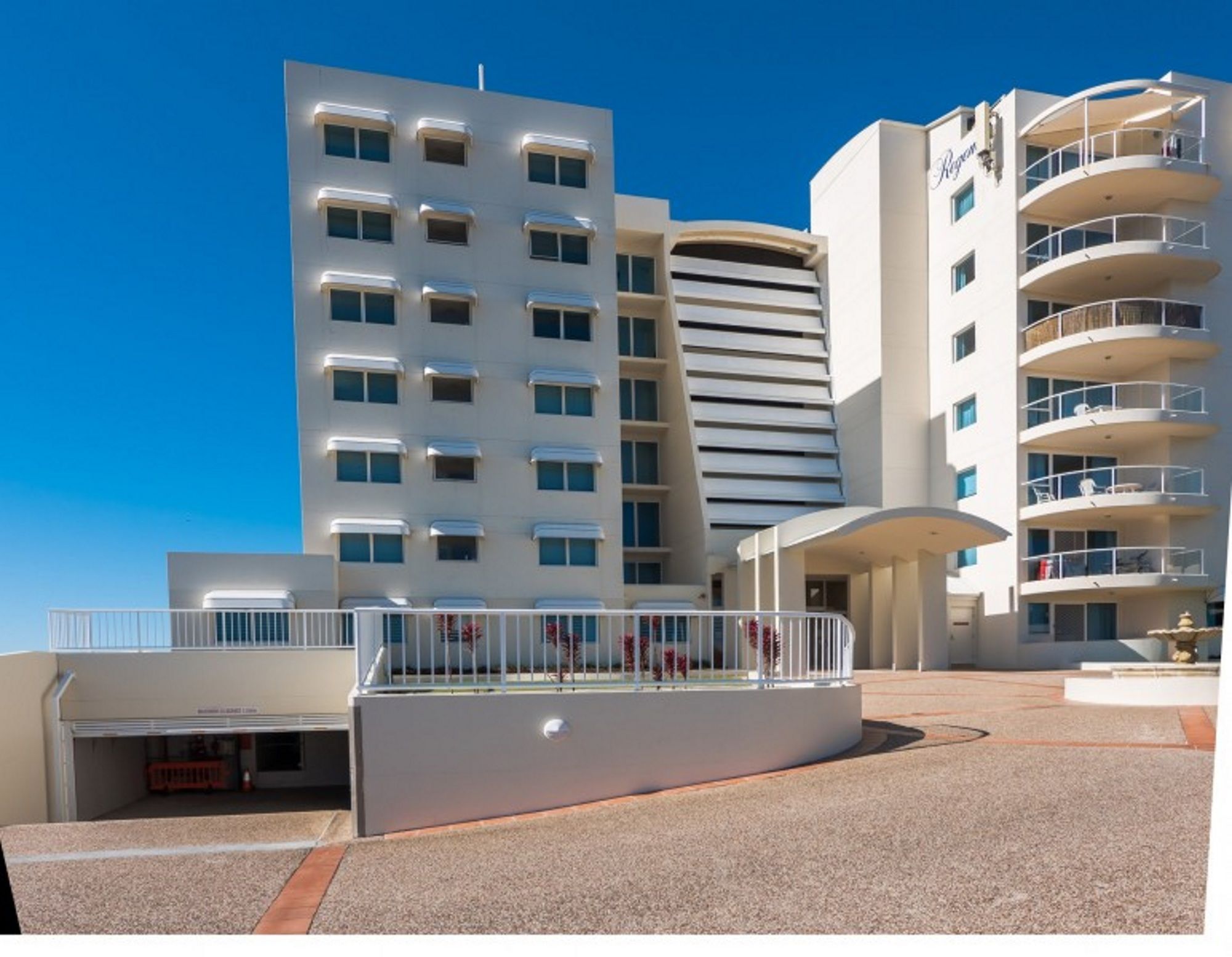 Regency On The Beach