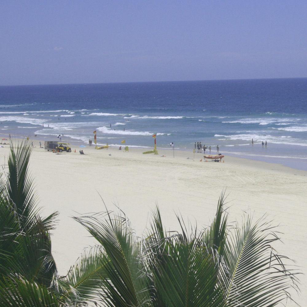 Surfers Horizons