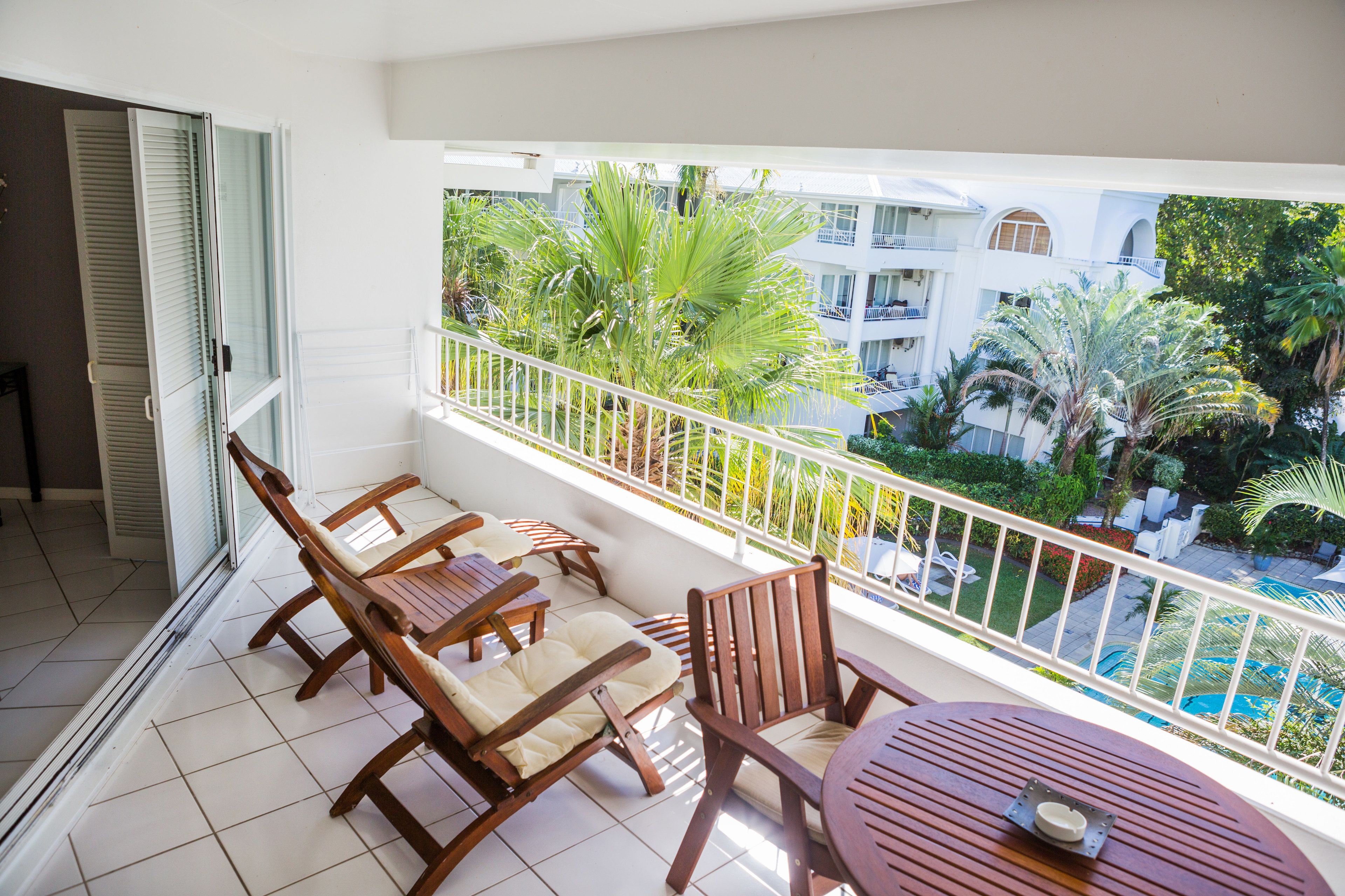 Alamanda Palm Cove by Lancemore