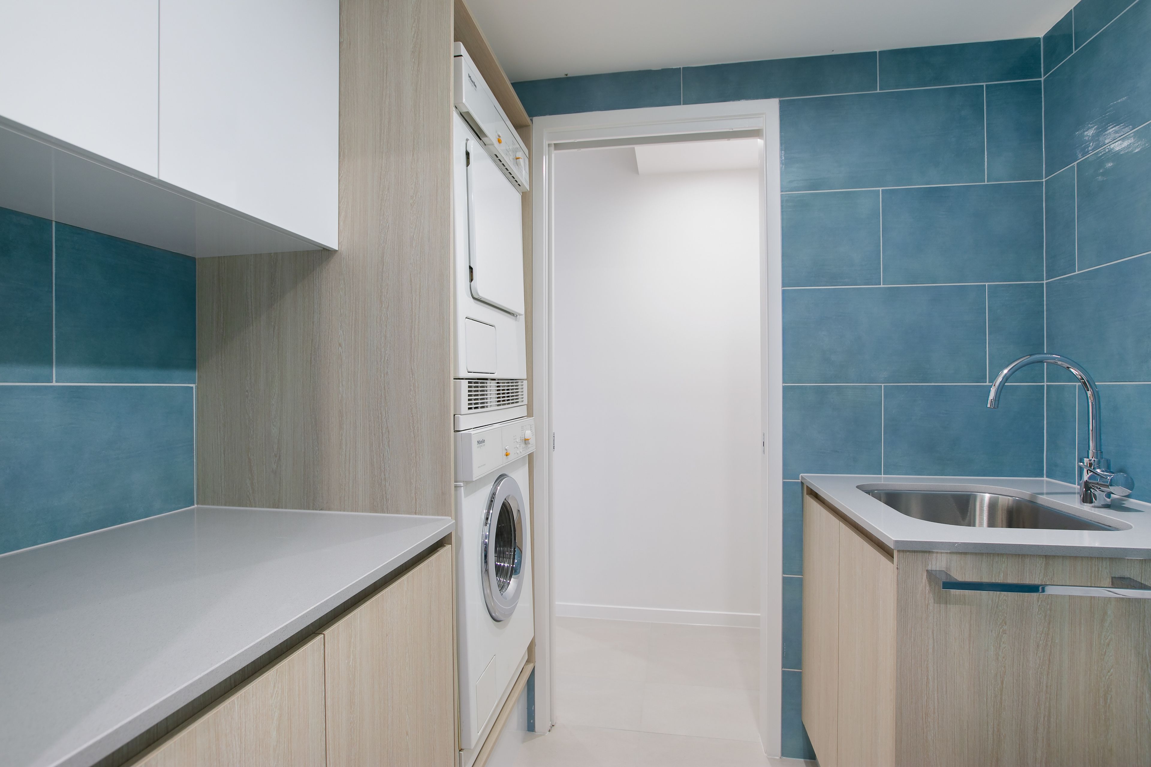 Alamanda Palm Cove by Lancemore