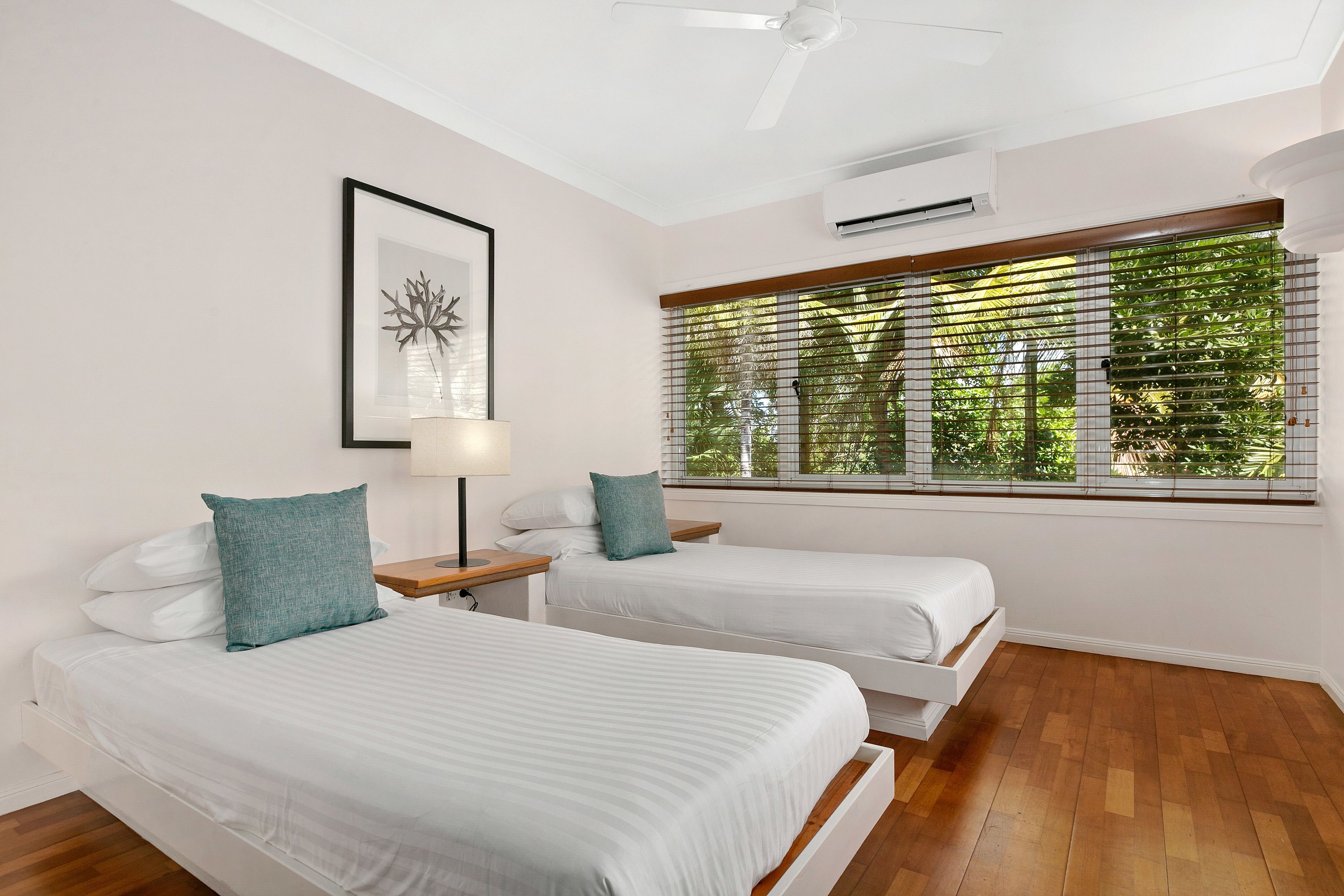 Alamanda Palm Cove by Lancemore