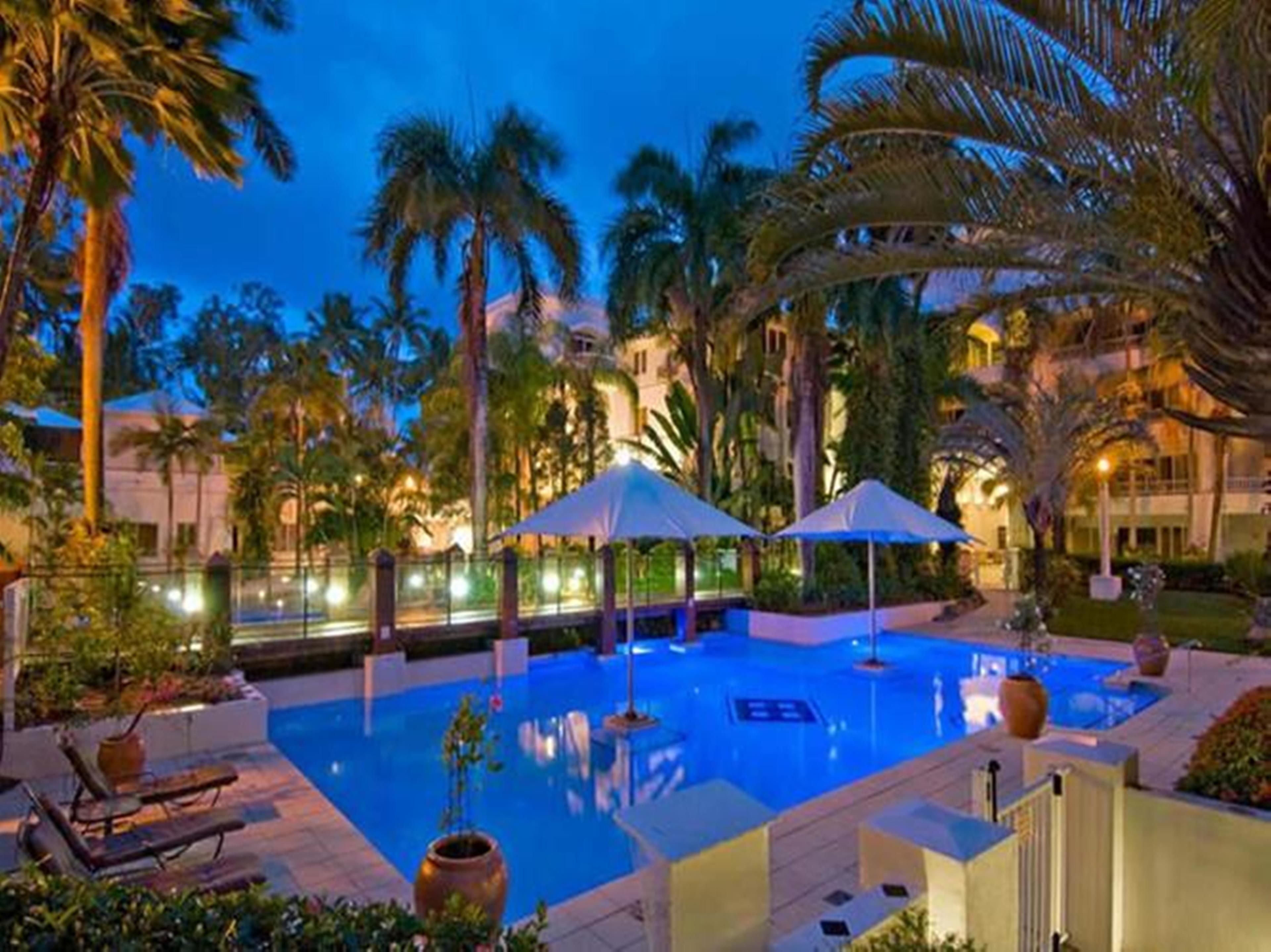 Alamanda Palm Cove by Lancemore