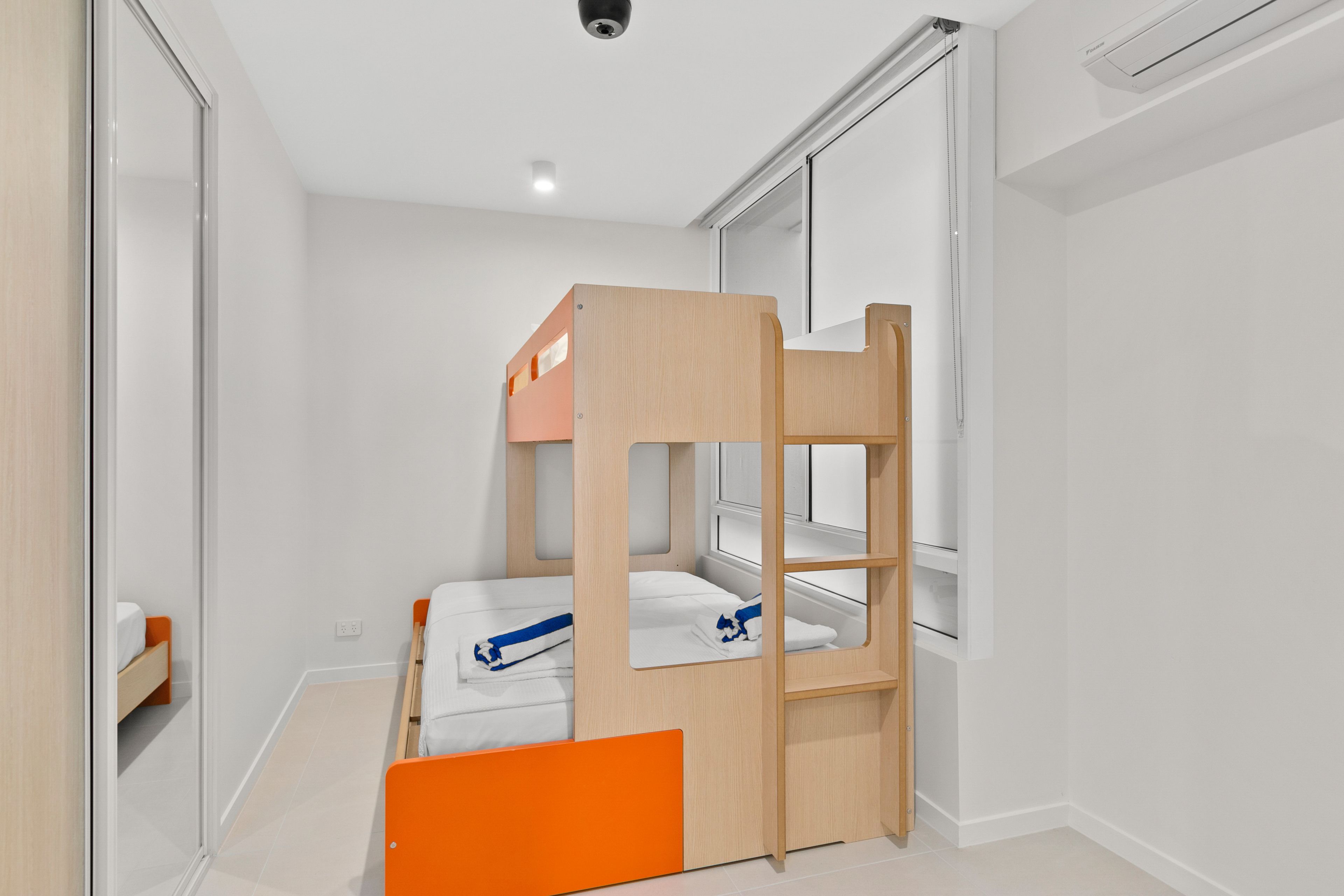 Alamanda Palm Cove by Lancemore