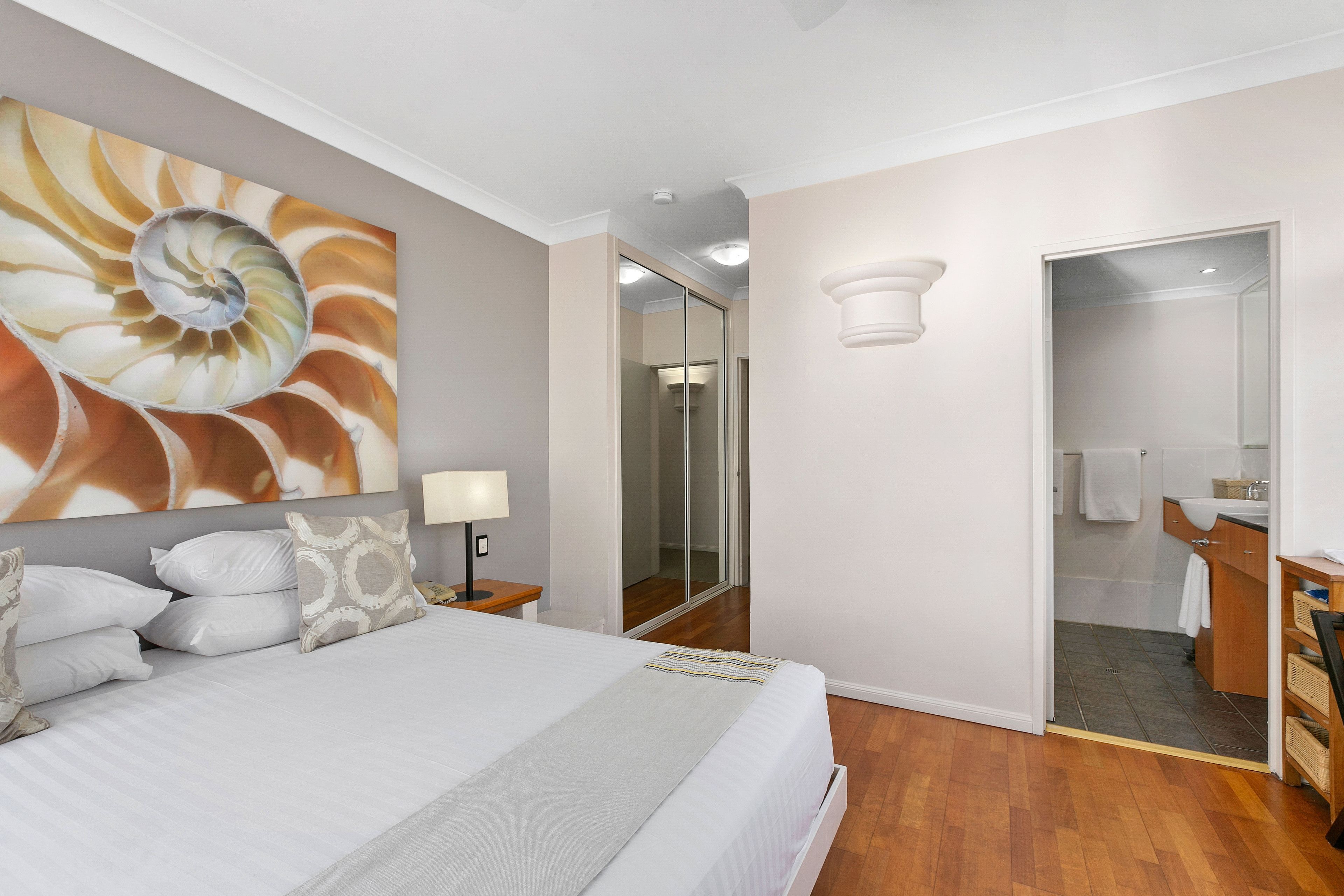 Alamanda Palm Cove by Lancemore