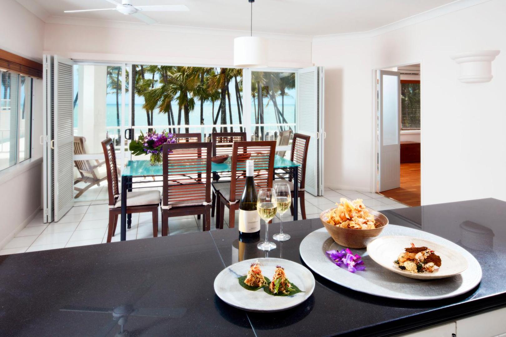 Alamanda Palm Cove by Lancemore