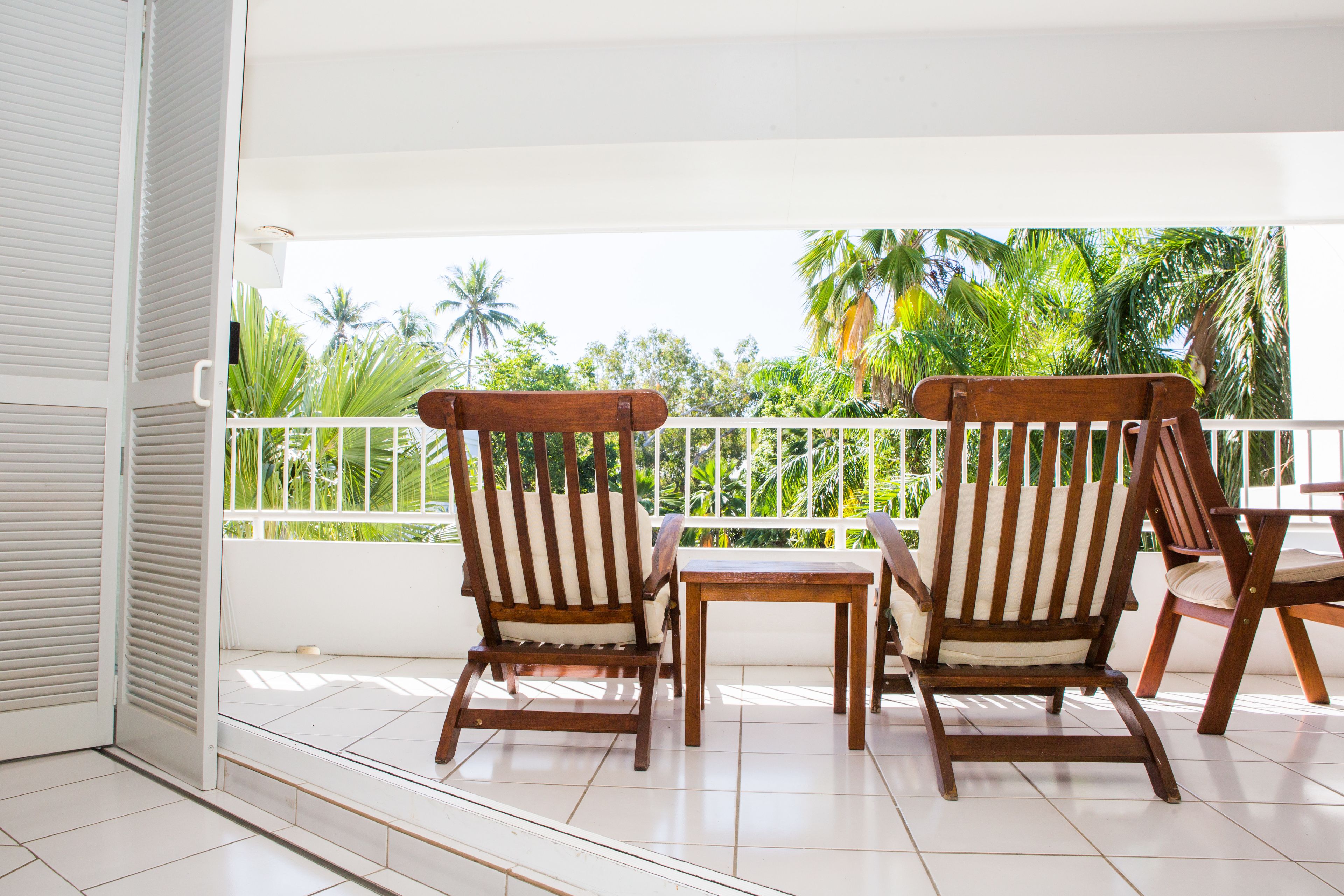 Alamanda Palm Cove by Lancemore