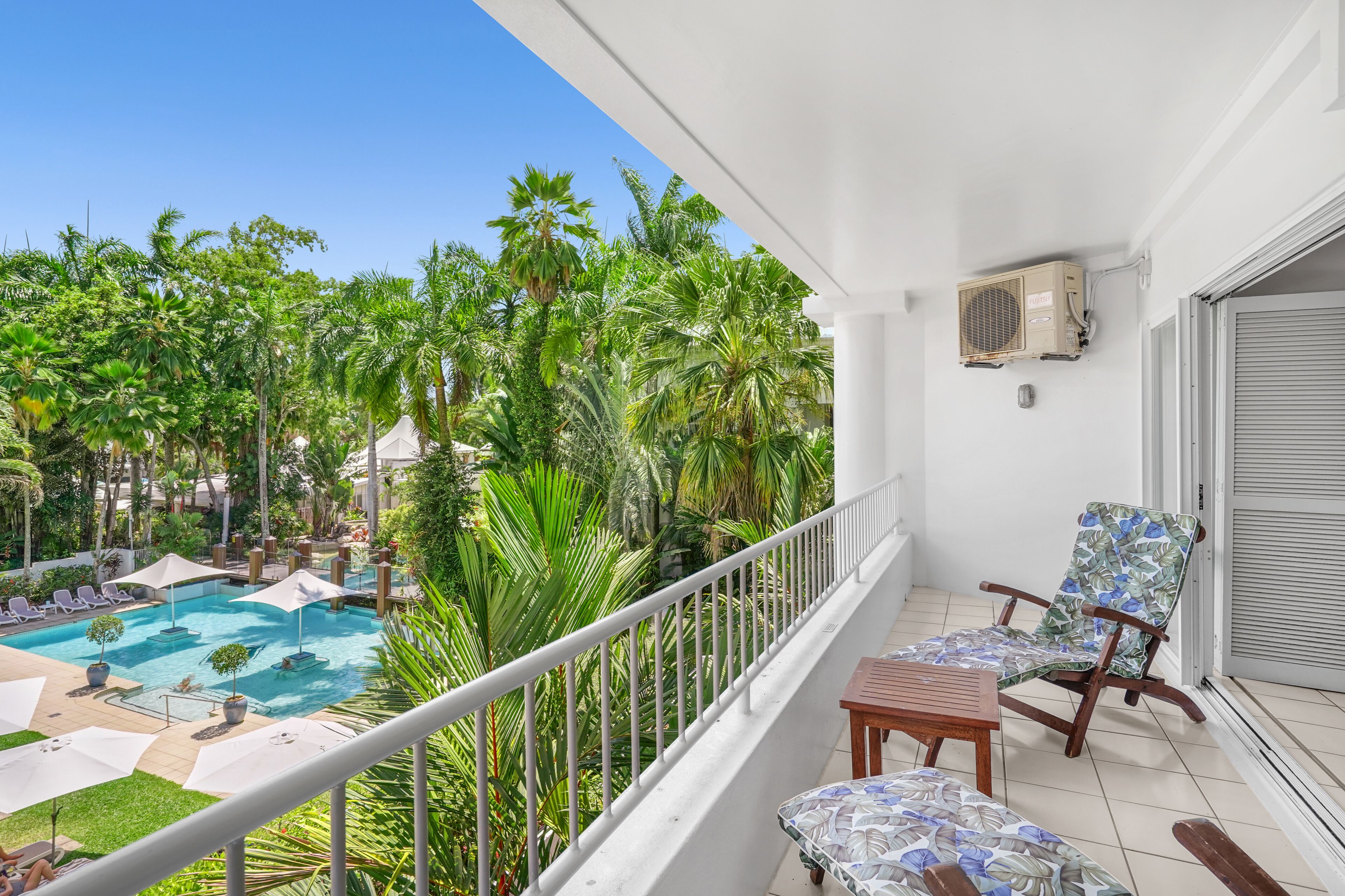 Alamanda Palm Cove by Lancemore