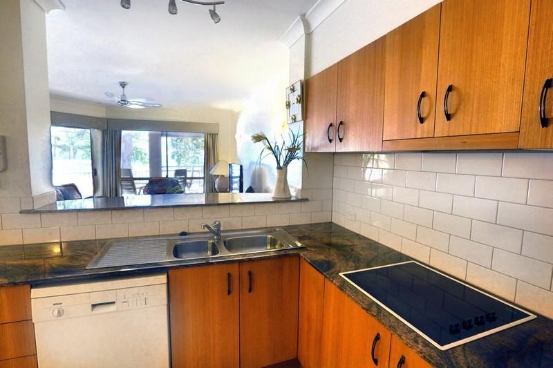 Coral Horizon Beachfront Apartments