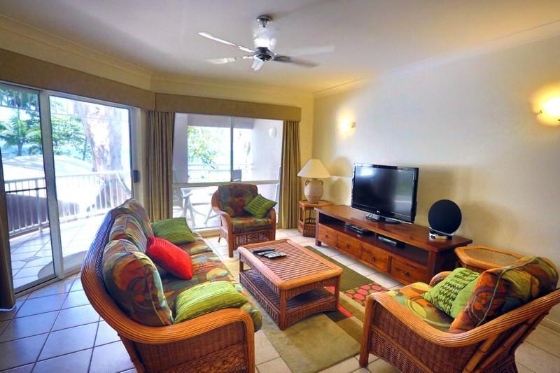 Coral Horizon Beachfront Apartments