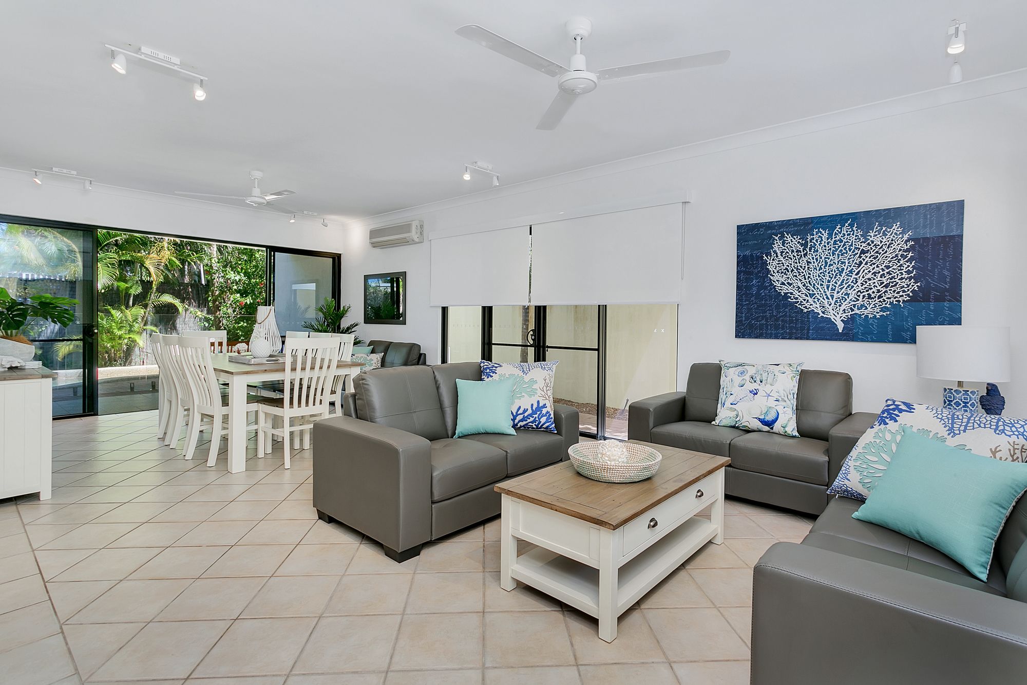 Palm Cove Retreat