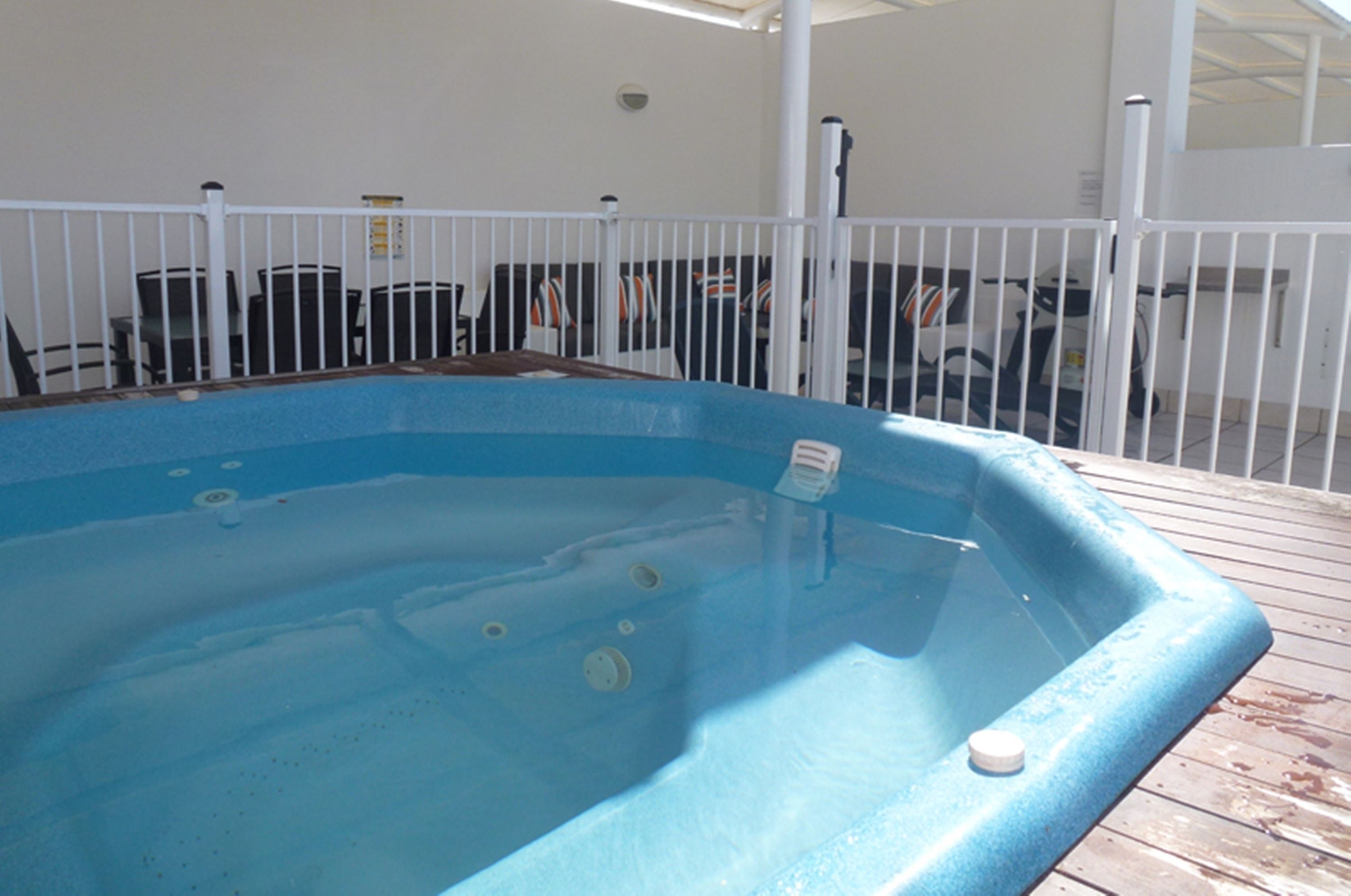 Peppers Beach Club & Spa