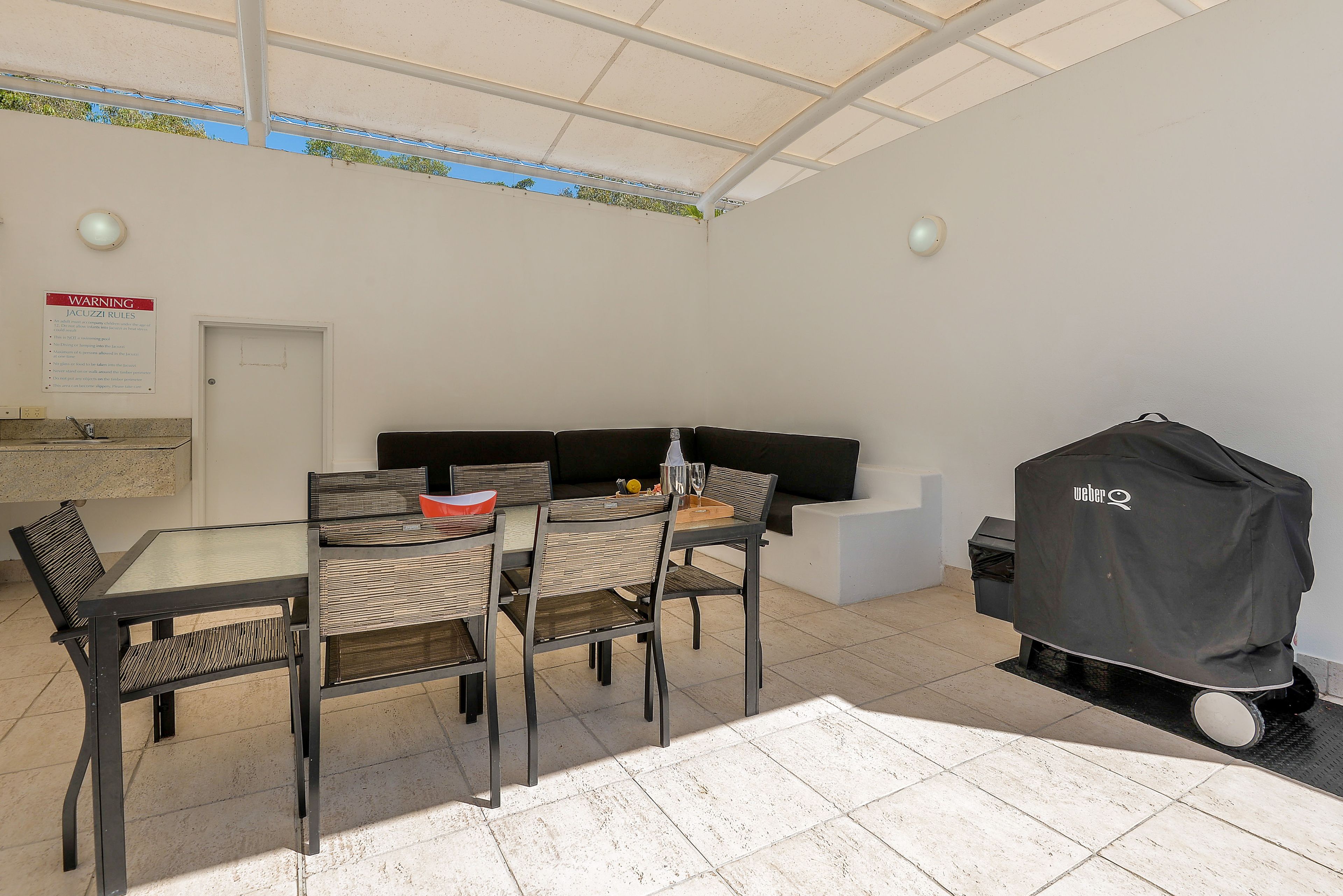 Peppers Beach Club & Spa