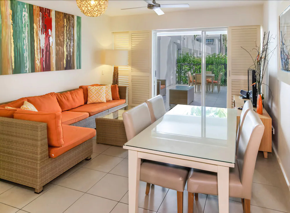 The Beach Club Luxury Private Apartments