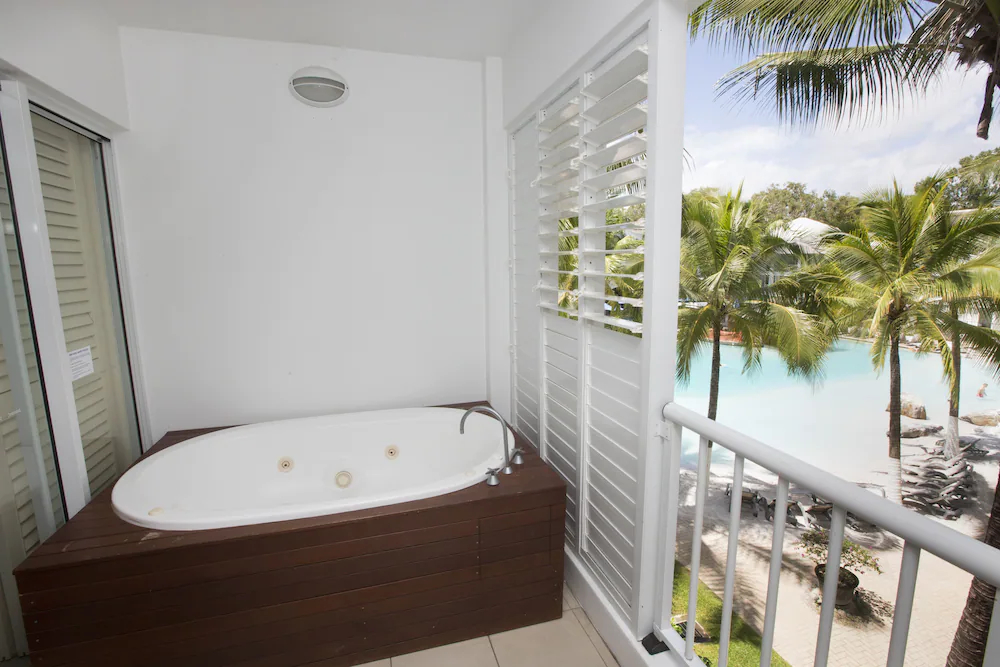 The Beach Club Luxury Private Apartments